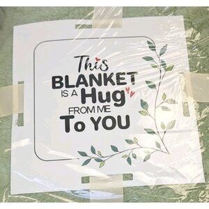 Warm Hug Throw Blanket New Soft And Plush Green Perfect For A Gift 59x39